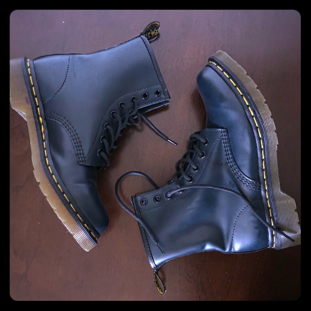 Navy dr.martins Like new